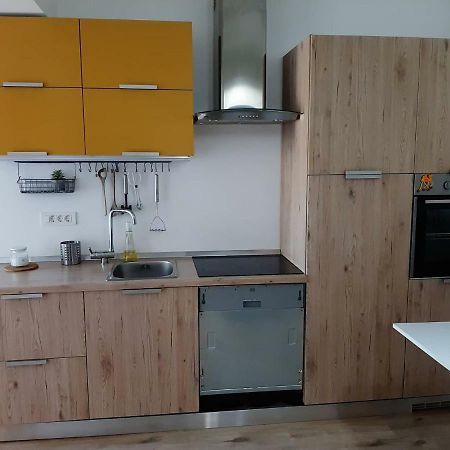 Zoe Apartment Марибор Екстериор снимка